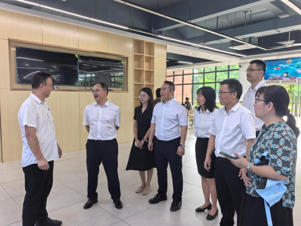 AB4021B8D82F2CBAF7E81F012E1_A1ED8A84_1B56E