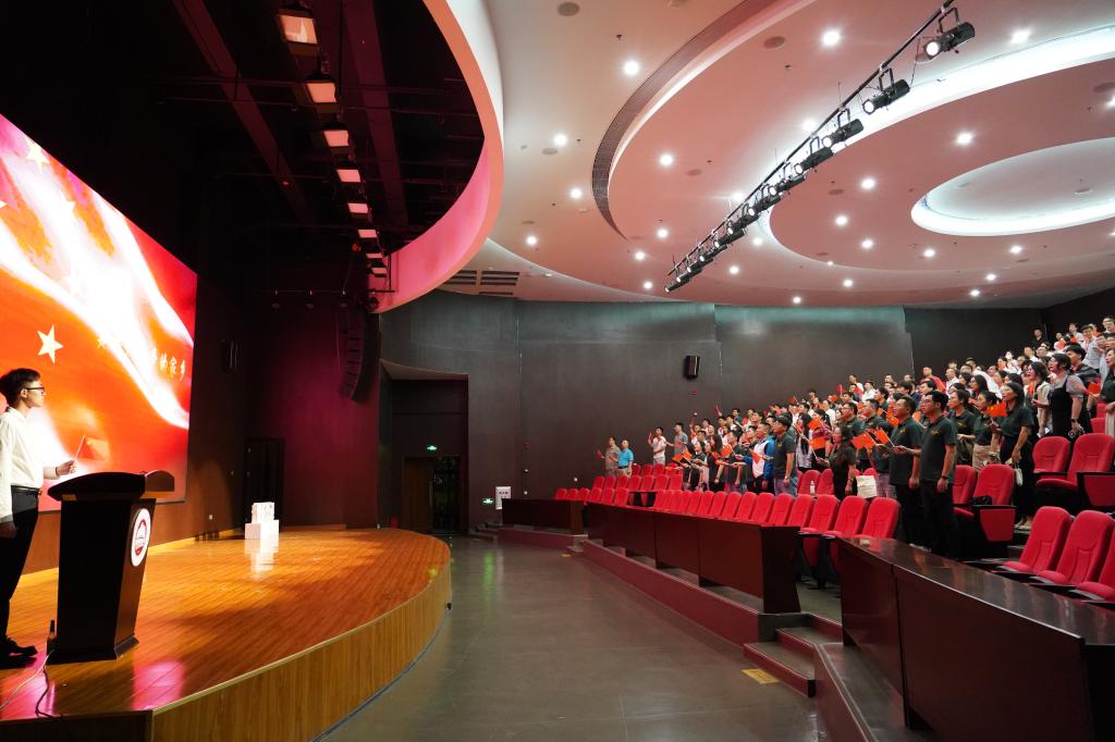 5D94B19D31990E34C603D144A49_E5A36780_1527D