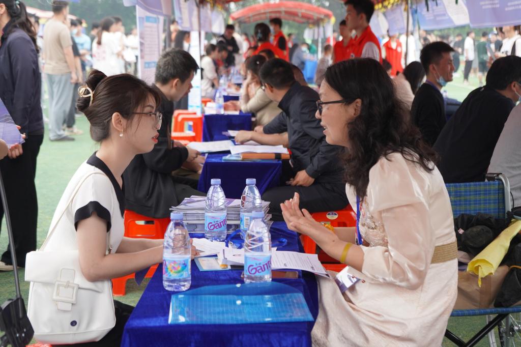 ED5B010AA14CFBC11F63A817848_B0556C50_18ADE ED5B010AA14CFBC11F63A817848_B0556C50_18ADE