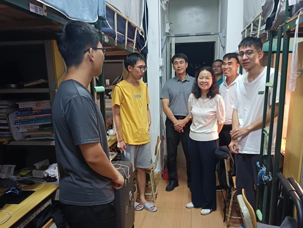 40CF1E07AD03015668E1FBBD075_682D1B8E_1CE8A