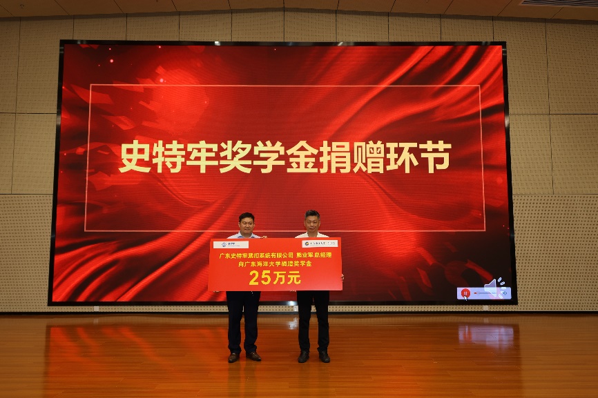 3969021D6AA055078D3D1E5BD00_FAB95414_2F3C5