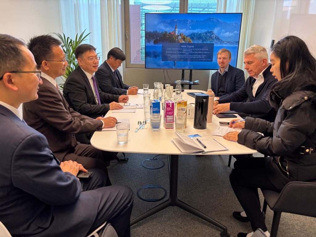 7CD10D85A6357B297DFF41E91C8_E3F10DA1_1B953 7CD10D85A6357B297DFF41E91C8_E3F10DA1_1B953