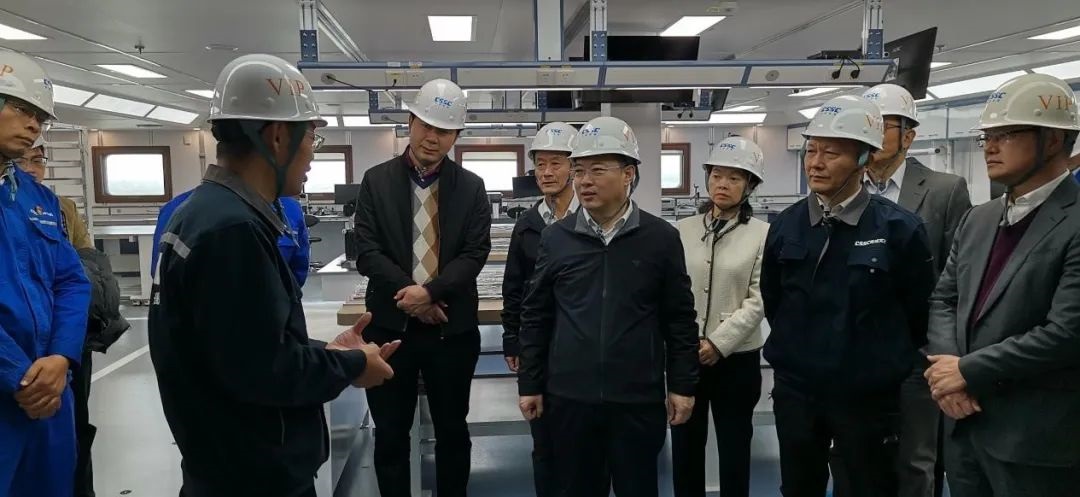 B895564F98802B0B73754B60B0B_E9B9DF5A_20638 B895564F98802B0B73754B60B0B_E9B9DF5A_20638