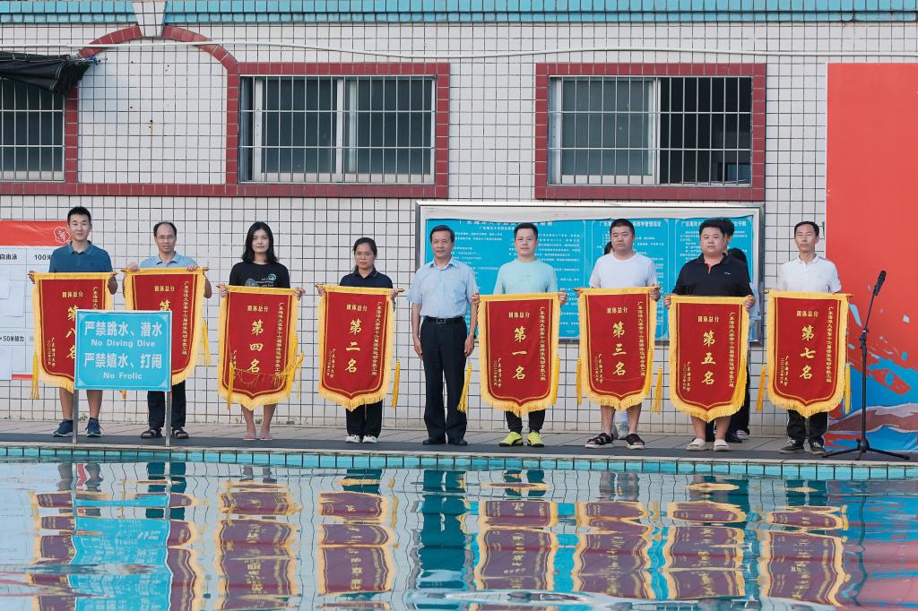 60C89D19771F81E66CB5CD16A53_33437454_28847 60C89D19771F81E66CB5CD16A53_33437454_28847