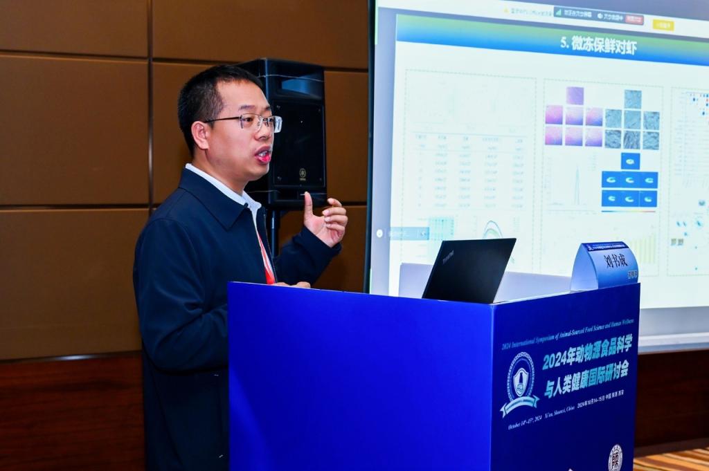 8071D33E858B93E19E13C7B0CF6_DEF141B6_E37D