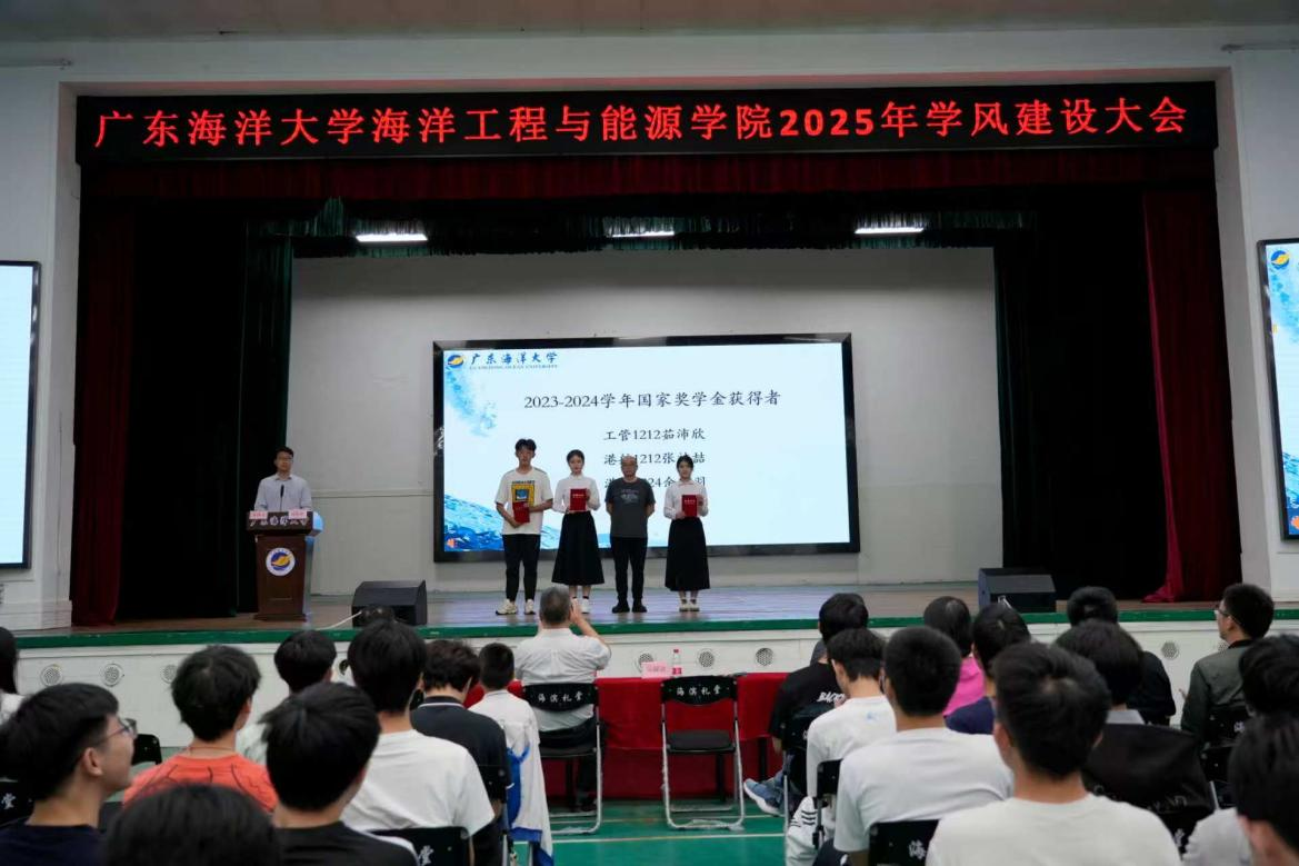 AC5C0A69E54C0E676E32C8CDF5A_DE7BAC77_B60E1