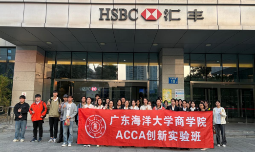 381CA81FD7E3CEFC6FE2A900727_F05FF4E4_9EE3B