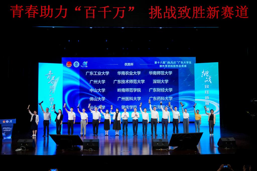 466F85F1B2BCAAEB708C2B5FE96_F42FA2C9_15C6E