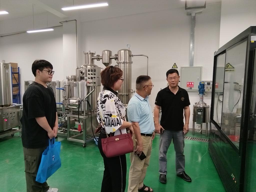 50ECB71AA0FAEEED71FFD0F5D6E_E10441CE_180AD