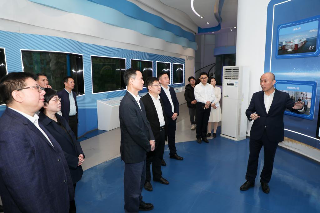 84FA274A5B4124C44852772A05F_B3058717_1356E 84FA274A5B4124C44852772A05F_B3058717_1356E