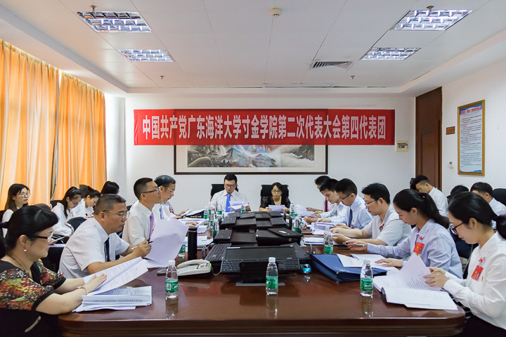 1402EED586F8206AF77D1AF0CF6_403A61CC_58F2B.jpg?e= \