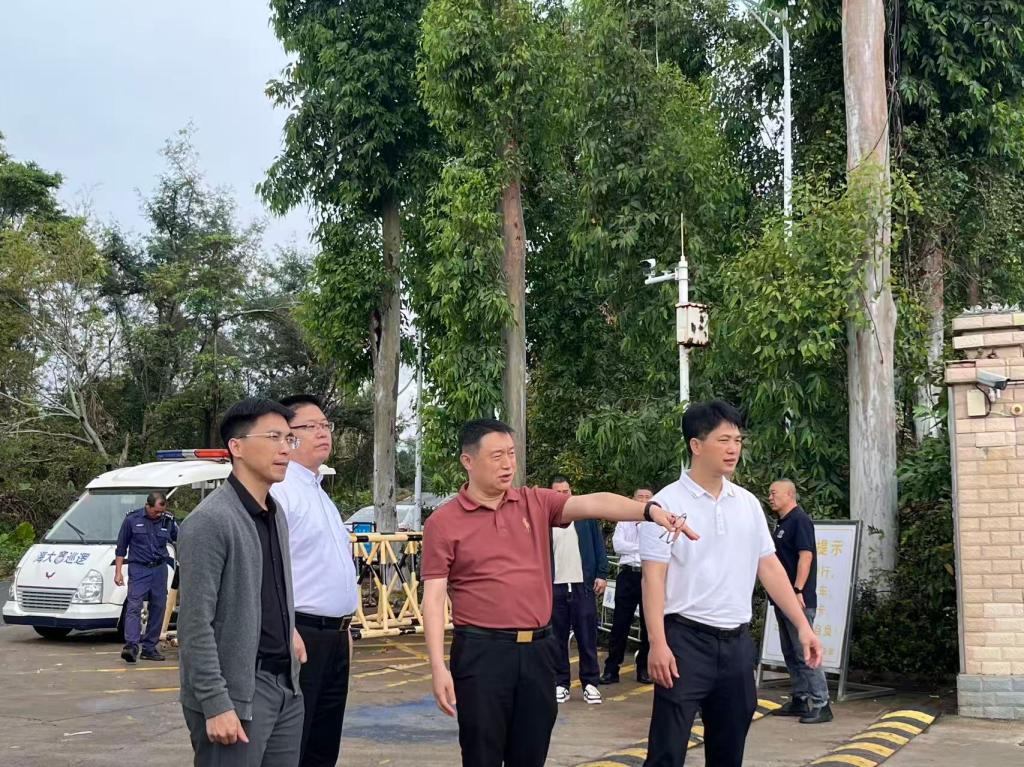 287DCE8C3E0D01FB7A4E0C545FF_B90D81F5_2E298