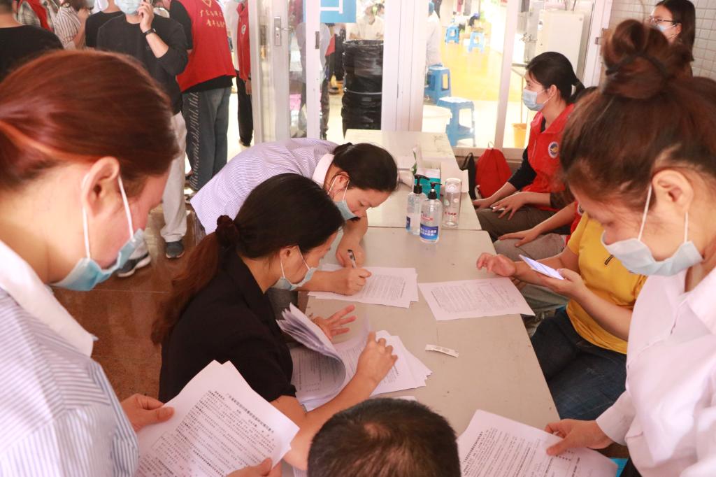 E102E92EE473A409F38F1765E69_E0B7C898_15DB2