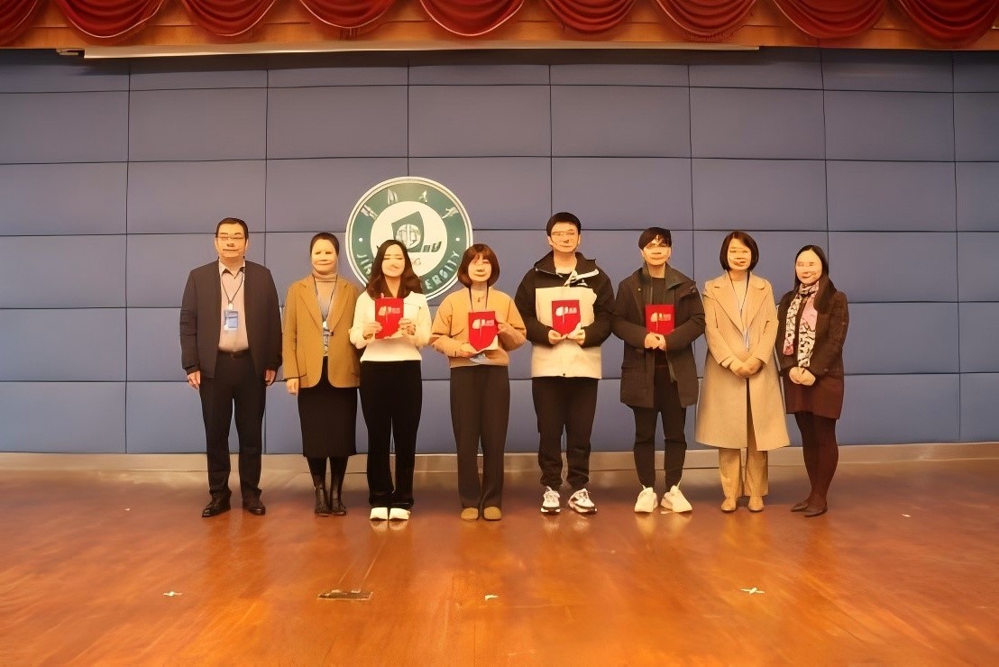 5E0E77C3FFC28B296644F5EB385_11B2F1BE_24CAD