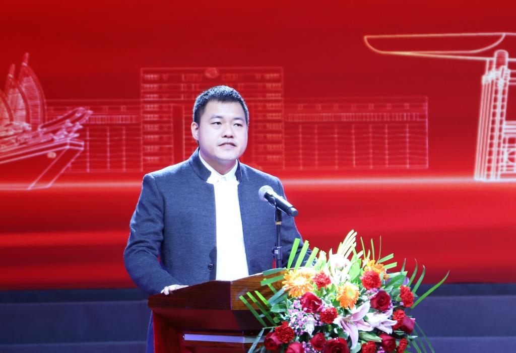 E8C814C88DA72C85A715D484461_ACC92067_12118 E8C814C88DA72C85A715D484461_ACC92067_12118