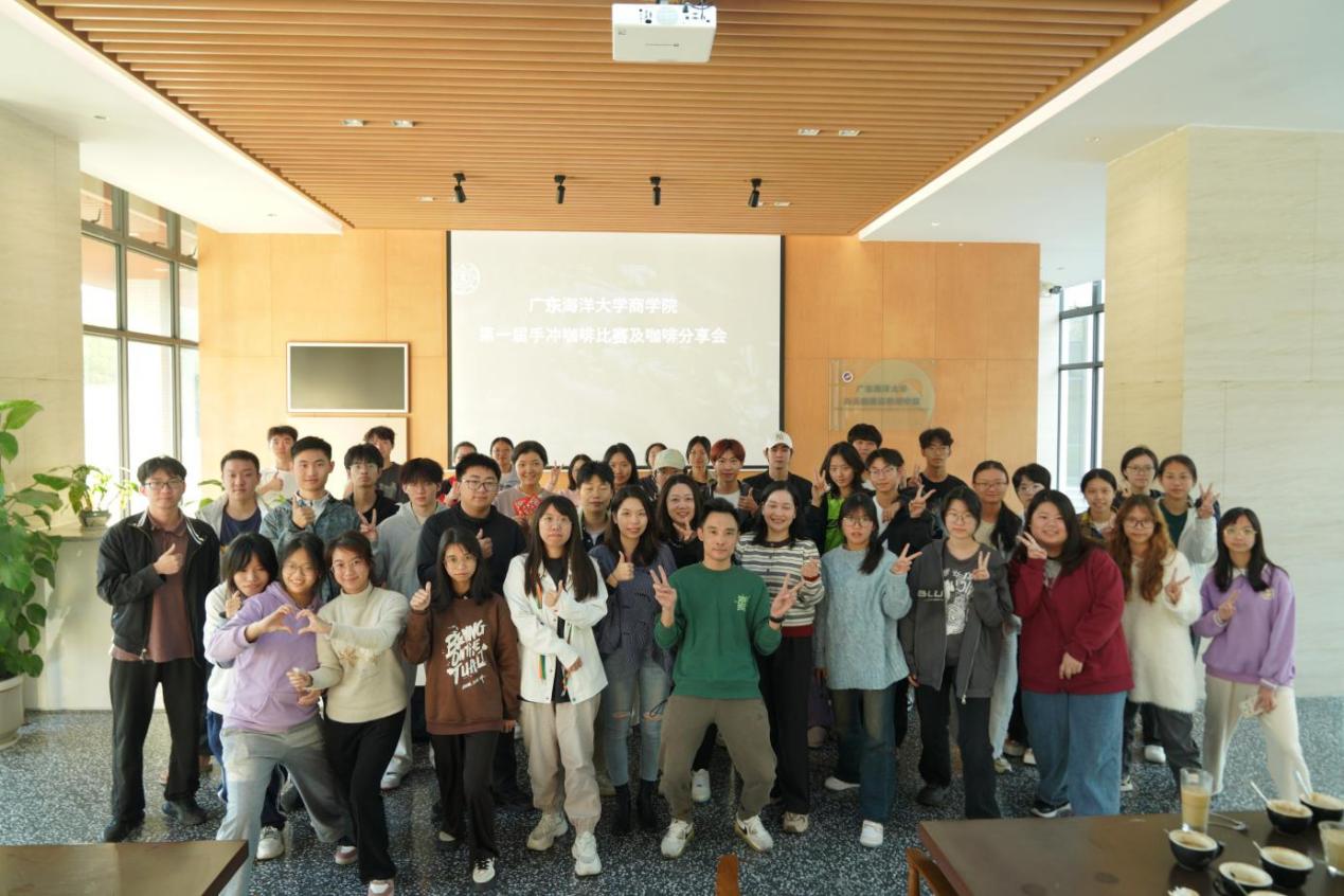 0B88AF1407F5D150818E0D0A6D5_2A0488DA_22896