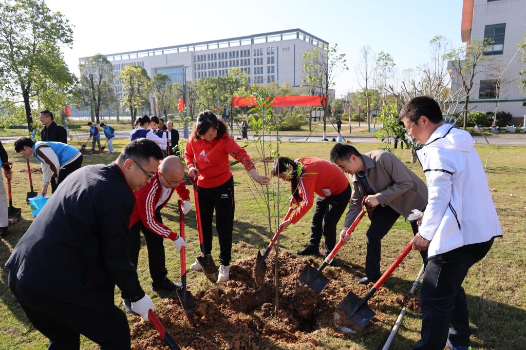 319E0026863301E8B972693AC63_D1CFBB73_2722C 319E0026863301E8B972693AC63_D1CFBB73_2722C