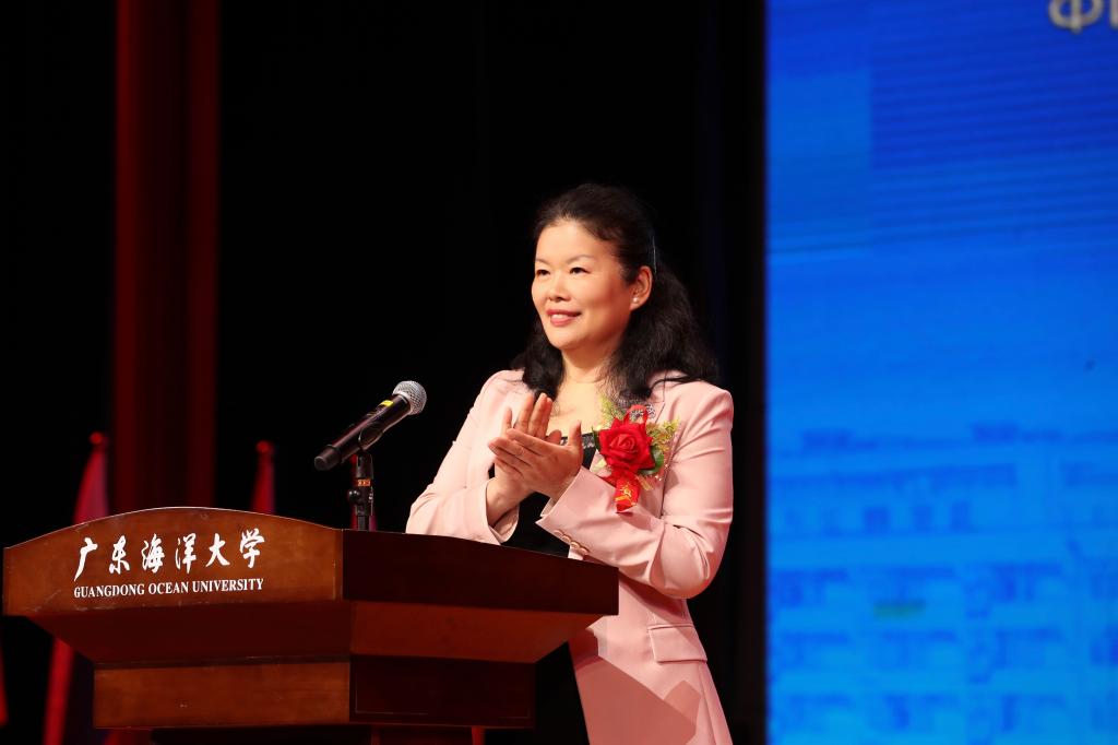 DA64EBDB4369ECB8D062FCF4F2B_02700059_B6E7