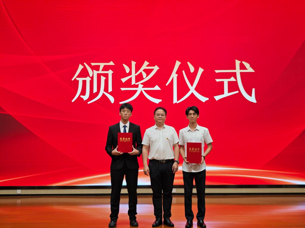 4B4BEA90760A3DAD86E16C2D105_2A414B4D_10D78 10D78