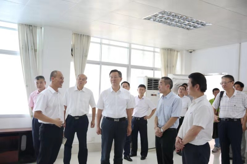 1565565008715102.jpg webwxgetmsgimg.jpg