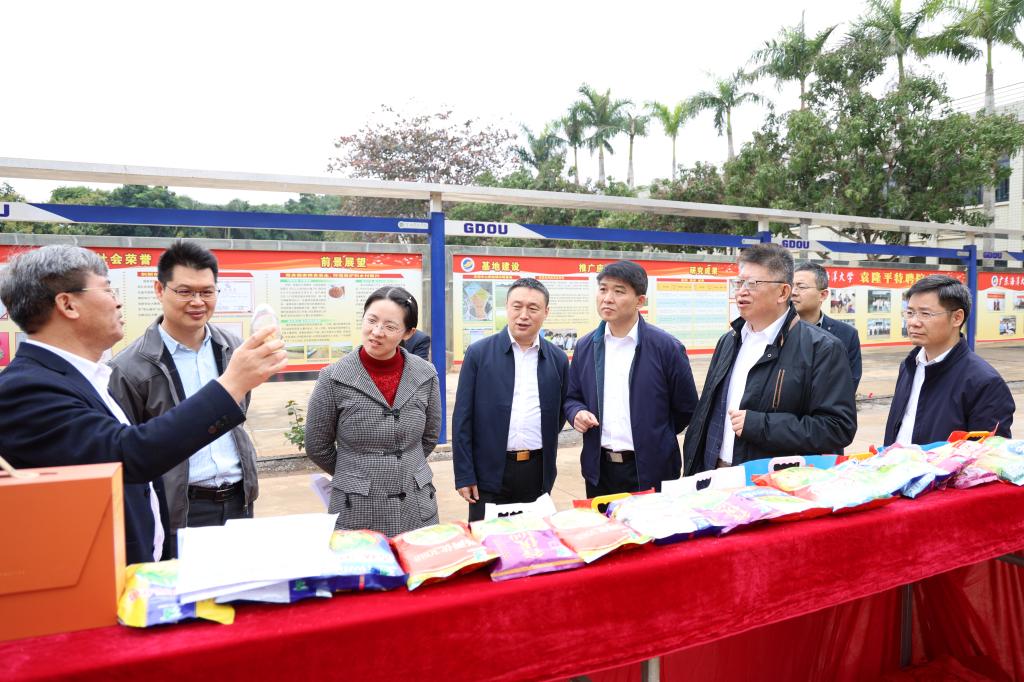 C995DE1DB5EF124889BD03F33FA_C17B97EE_1E814