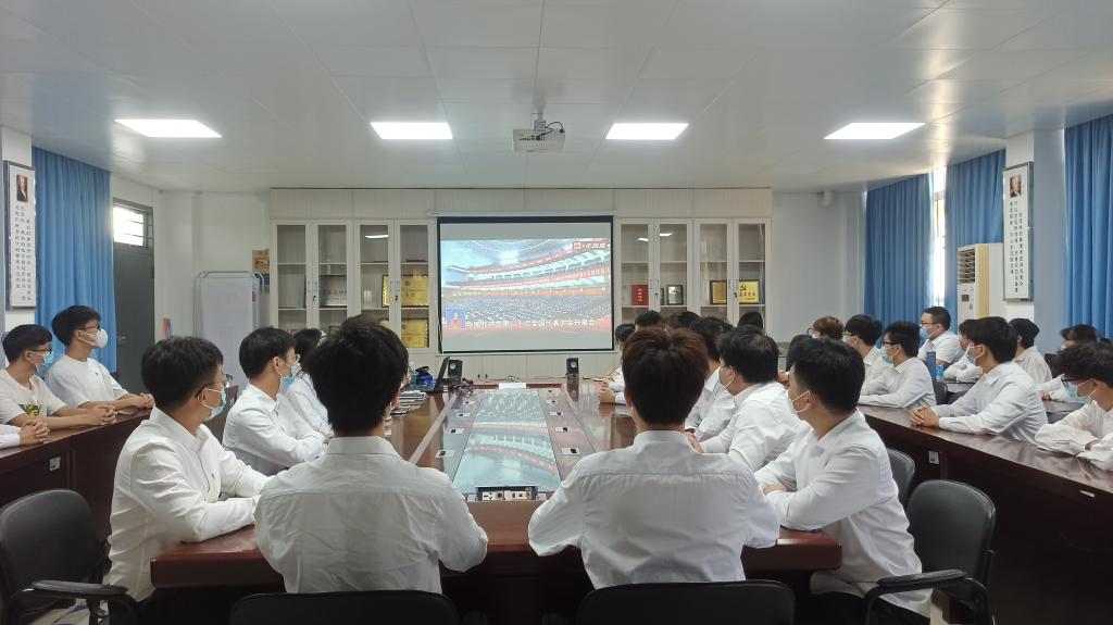 92F3BAF07FA6A42F867CD32FE7C_E9E966A2_11C9B 92F3BAF07FA6A42F867CD32FE7C_E9E966A2_11C9B