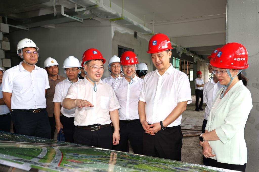 FCA6A75A2B7EBD01FA43CAFE2D6_24668AFB_16324