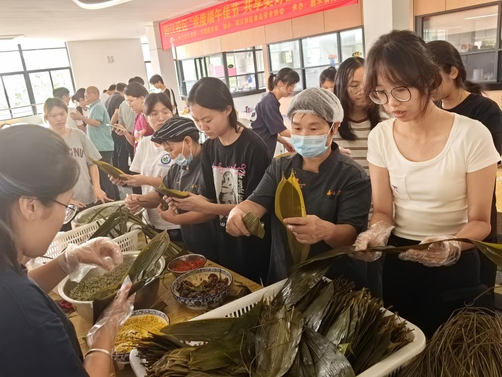 F9035A72F13799FAC7687240115_4C1D3C26_1F63D