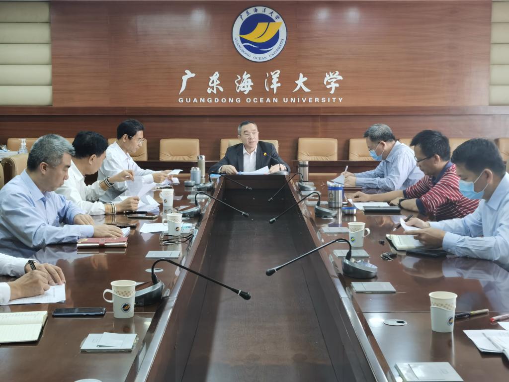 0502E0A6BE8CCBD0AB0DCFE32E5_19BB4330_19AAE