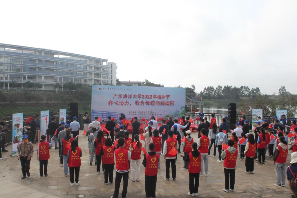 2B05ECB756D405C1291FB7707DF_2D10254A_15321