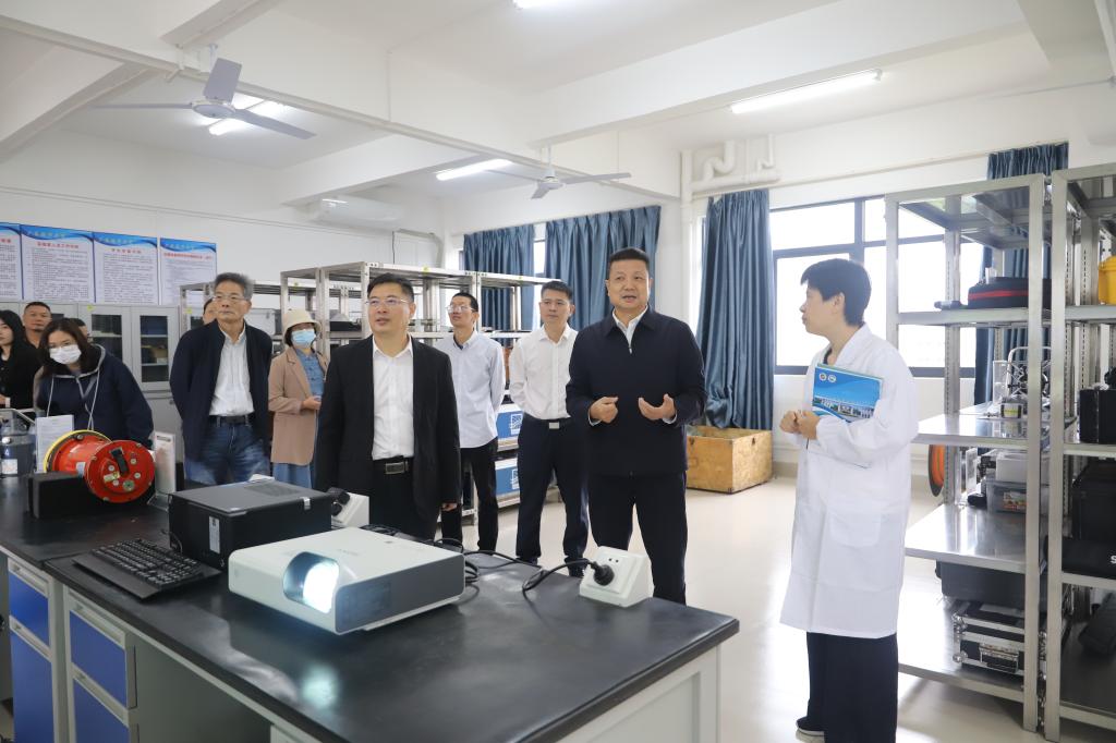 D5D264D2EB8D72CABA11F15B2BF_F9AE5AB8_15553