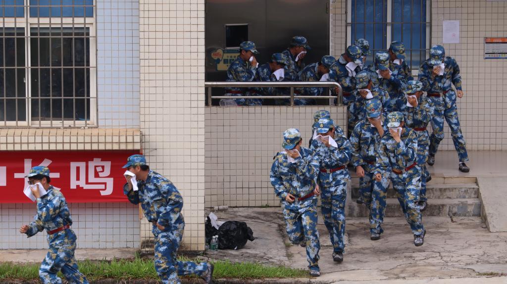 2DE294B8AFBDA3B209C2EA6C43B_CC37686F_1D91C