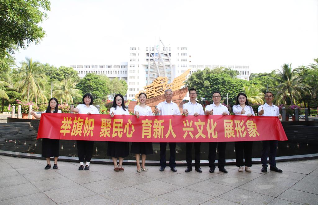 997CE31616715003E6B6B27FBD6_CD5E8C19_1A727