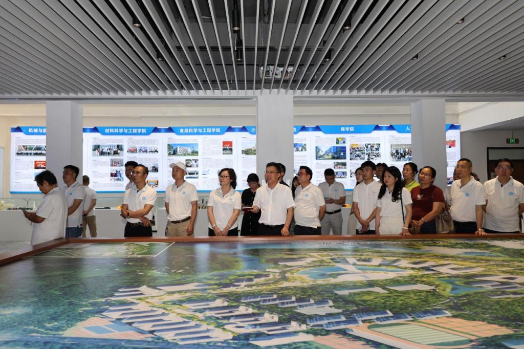 CCB39A4A407285691A722C7ECAA_04DEB1F2_20A3A