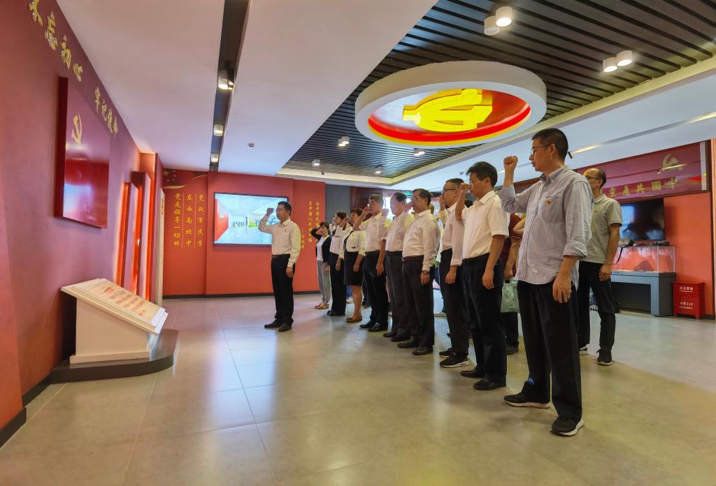 C7F7EE2BE01915A051A766C1108_7F4F39A7_159A3