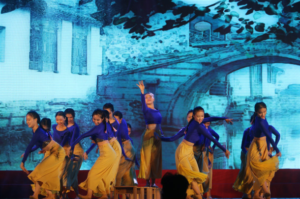 1540052656571806.jpg 1540052656571806.jpg