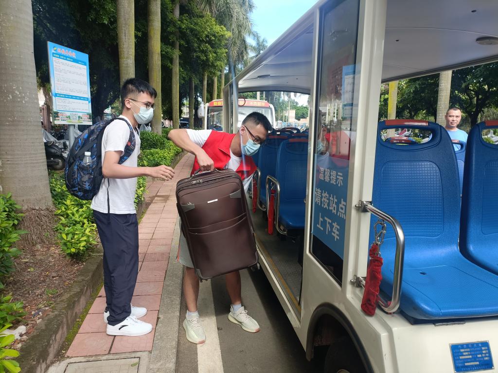 CEE596EB9D12436E1330AEBB68F_8E83B015_22A18