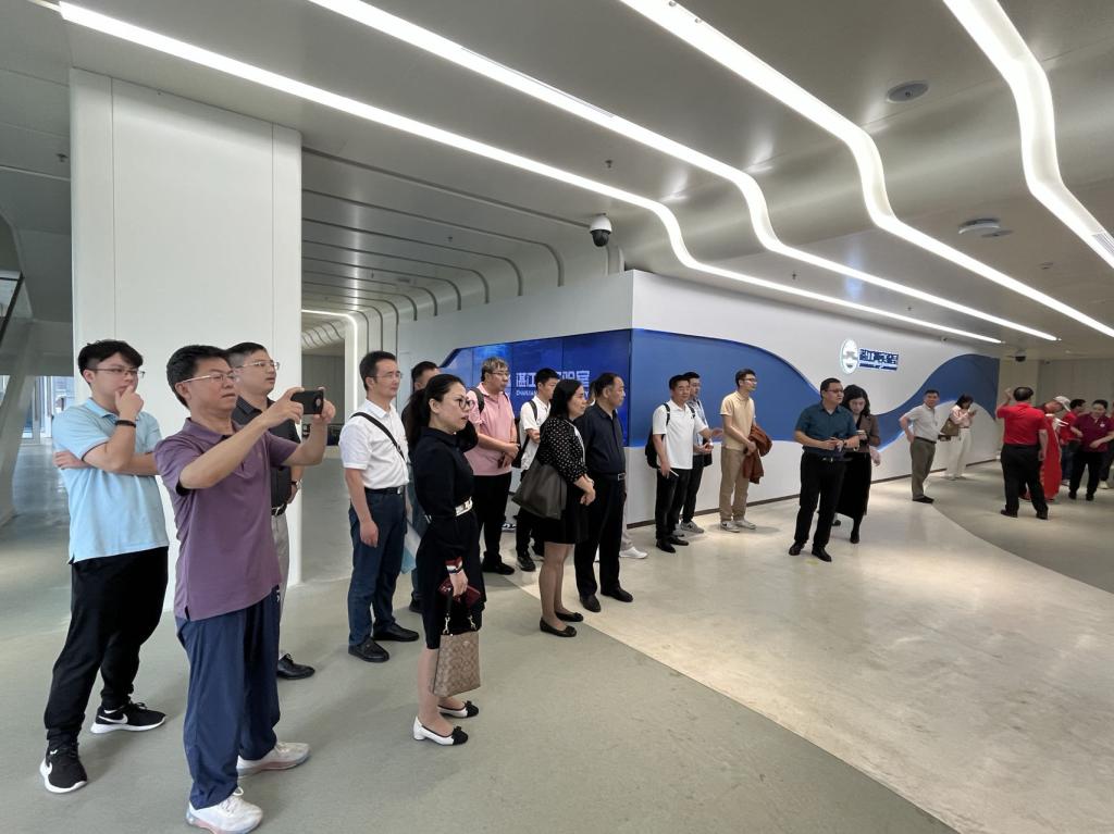 75309466BFA2D42612541D54DC8_31B71372_173C2