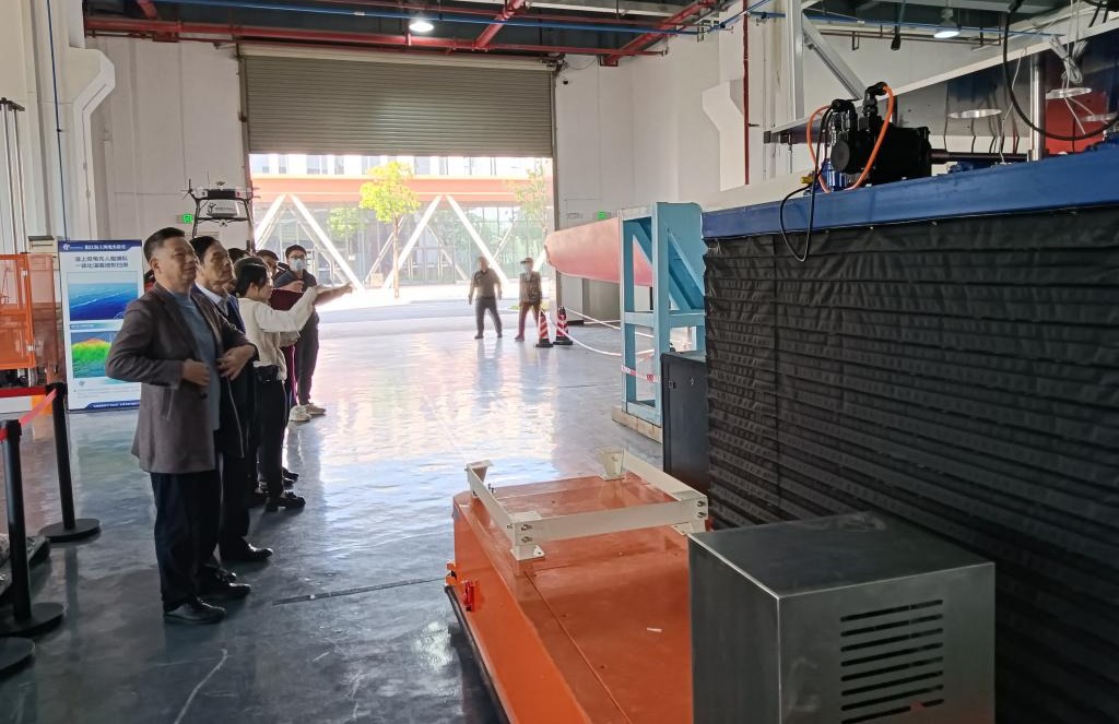 283570BDBFECA109E37E3942F3B_9409FD06_1EE77