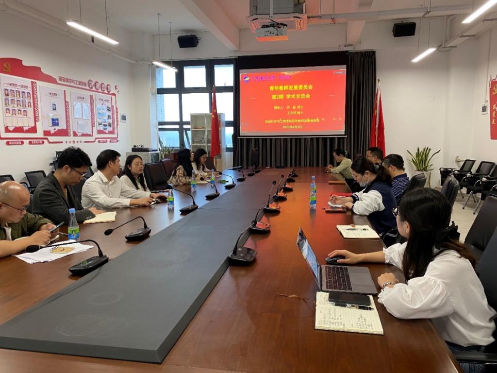 0E74E1664F17E752287068BCB18_5D0DF2C4_18A0F