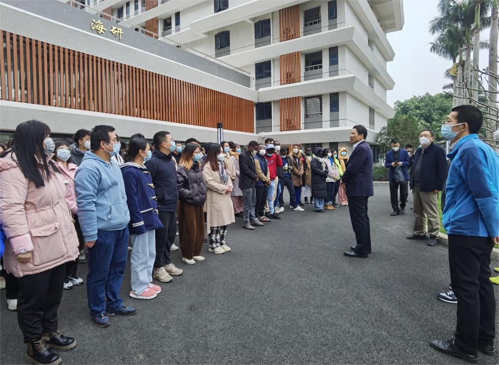 431D7216DC4A478B3A1C3BCC3F8_9751E4ED_2963B