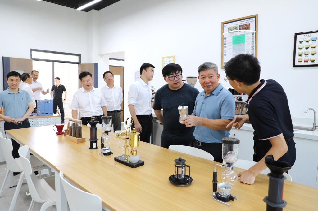 9DC8B006A7B97A2926616EA9A37_9EB7325F_1422D 9DC8B006A7B97A2926616EA9A37_9EB7325F_1422D