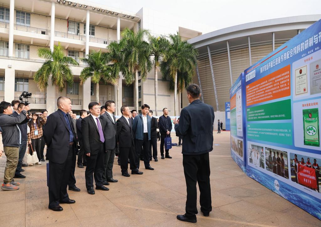 D6A70F412FF3C90BB3DE5BA7F4E_99AB4182_21C8C D6A70F412FF3C90BB3DE5BA7F4E_99AB4182_21C8C