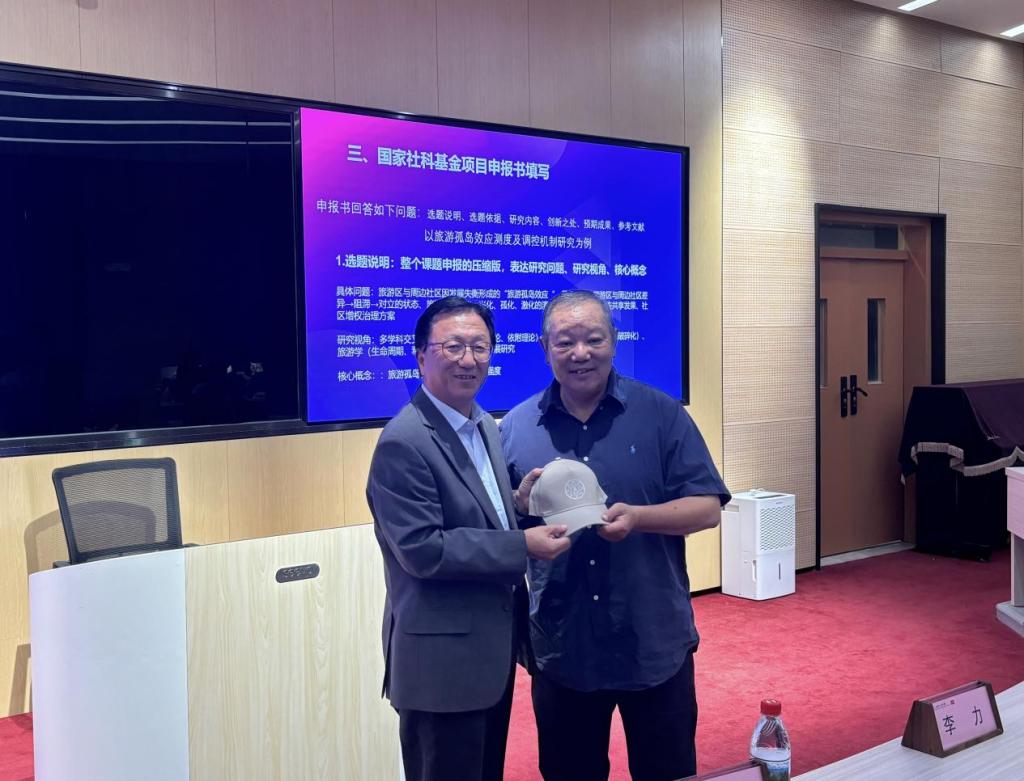 D4172EC2DE77D97629554D30030_8C2BFEAA_1789B