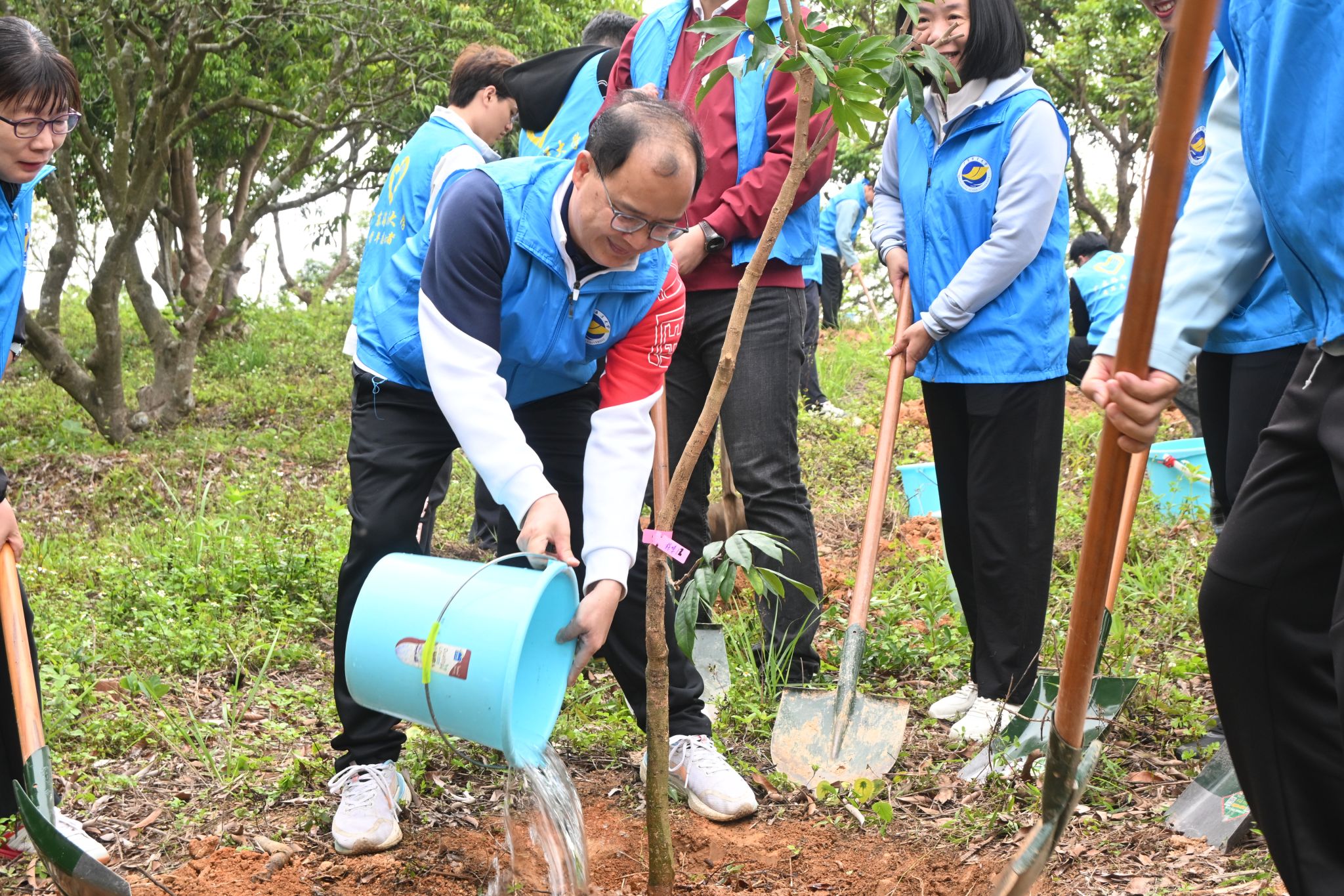 89F5543DF6A7E156E7B66B997A1_5F6EFF90_9EAE4