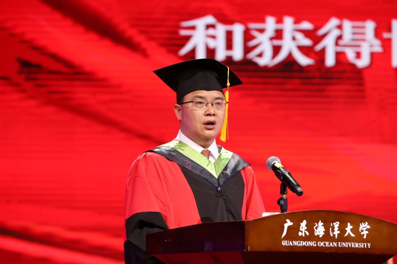 47464C00C7379FF9B86FEA2B555_91CFF7D0_15FD9