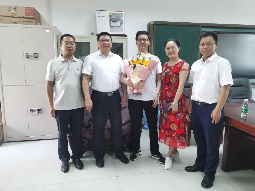 4FB17E13398AF84C29E8A2F3866_1E83CC6D_1298A