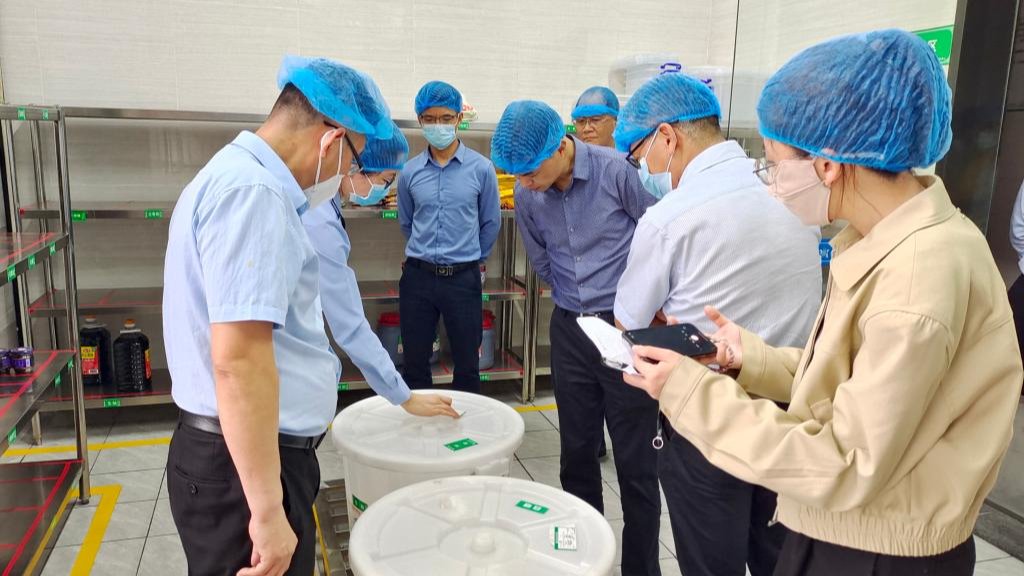 D364258ED1328A8ECF1F9881222_459E2839_1A9A4 D364258ED1328A8ECF1F9881222_459E2839_1A9A4