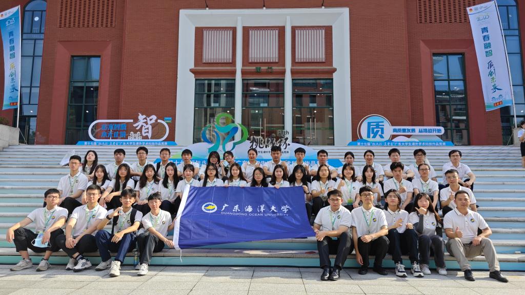 823028D2F0D867A64617F4D7CC4_E7B96D03_1D934 823028D2F0D867A64617F4D7CC4_E7B96D03_1D934