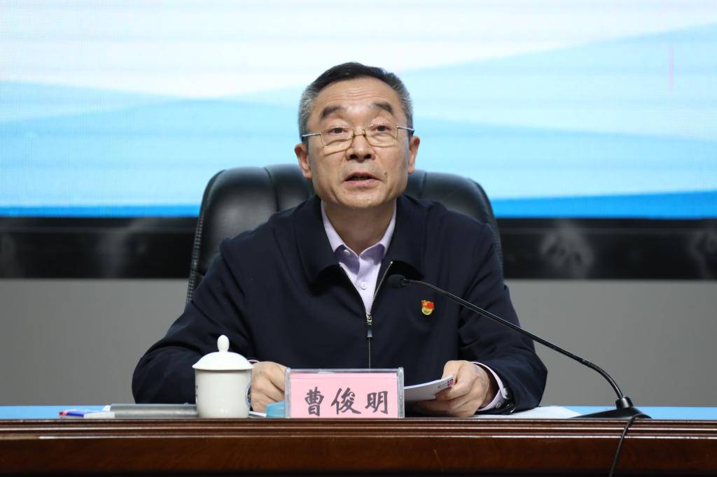 69F9BDAE8058EDBFADAE402E9E6_0B0F9FE4_D4F5